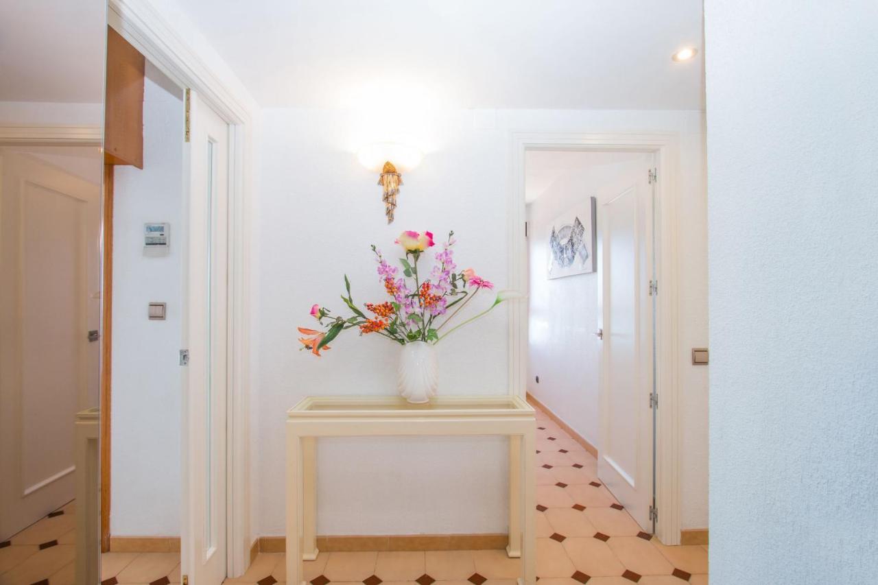 Ifach - Plusholidays Apartment *